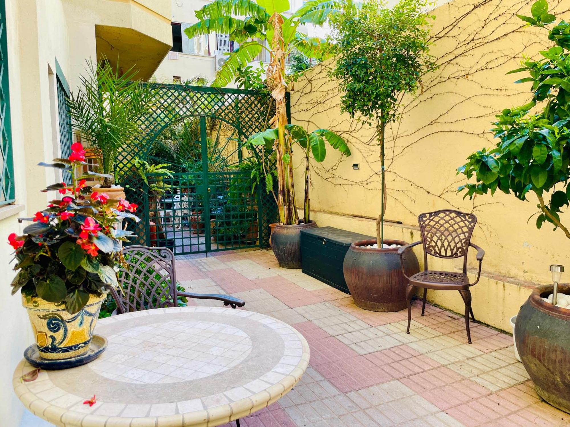 La Pimentera Central Apartments - Con Patio Privado Marbella Exterior photo